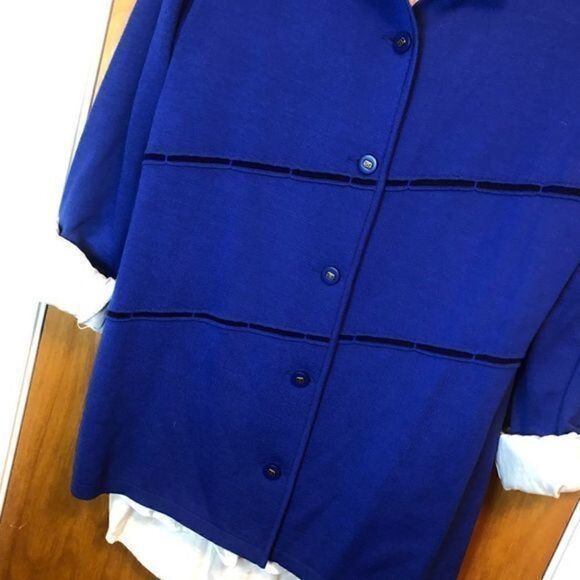 Chic Blue Button-Down Cardigan - Picture 4 of 8